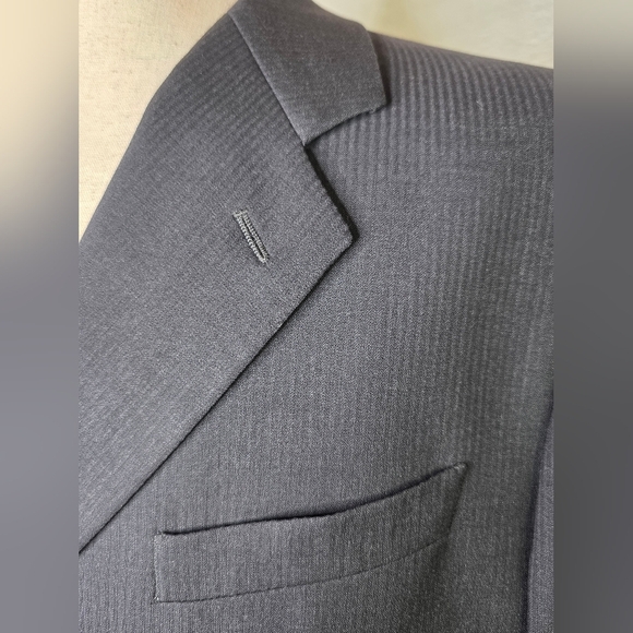 Armani Collezioni Wool Blazer 44R Gray Pinstripe Saks Fifth Ave Made in Italy - Picture 6 of 11